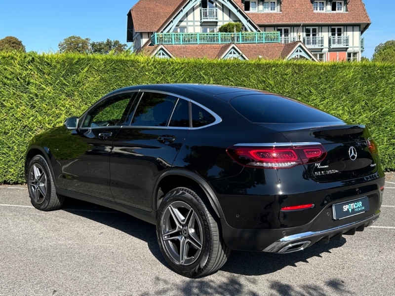 MERCEDES-BENZ GLC, photo 2