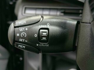 PEUGEOT 5008, photo 36