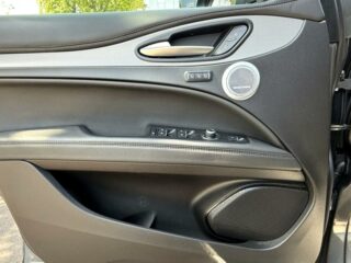 ALFA ROMEO Stelvio, photo 33